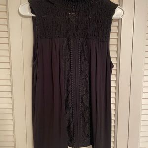 541. Cable & Gauge Woman’s Tank Top